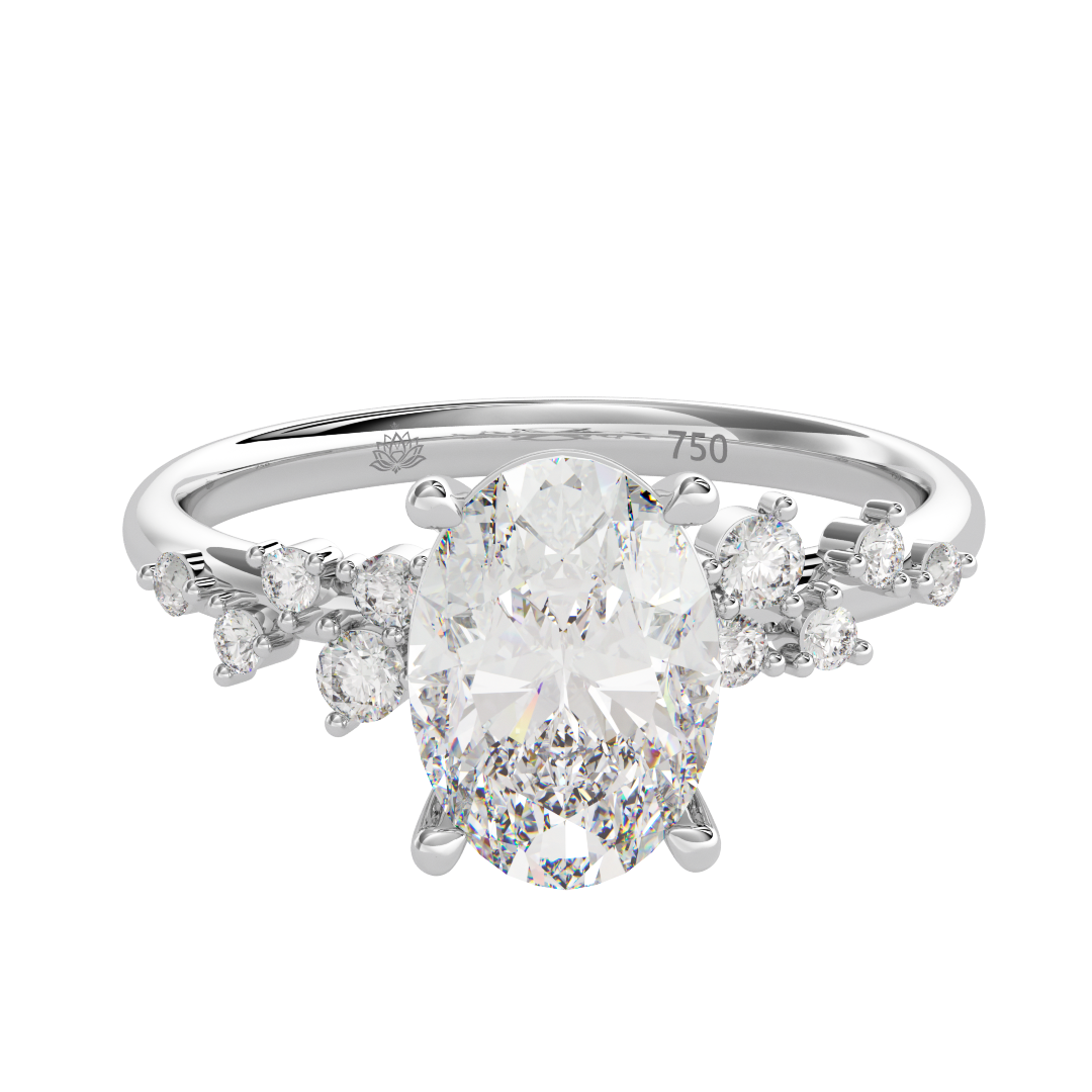 Calliope Étoile Oval Cut Diamond Band